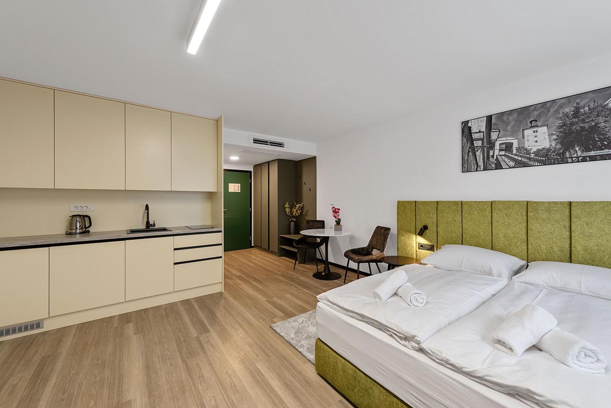 Studio Apartments Lenuzzi زغرب المظهر الخارجي الصورة