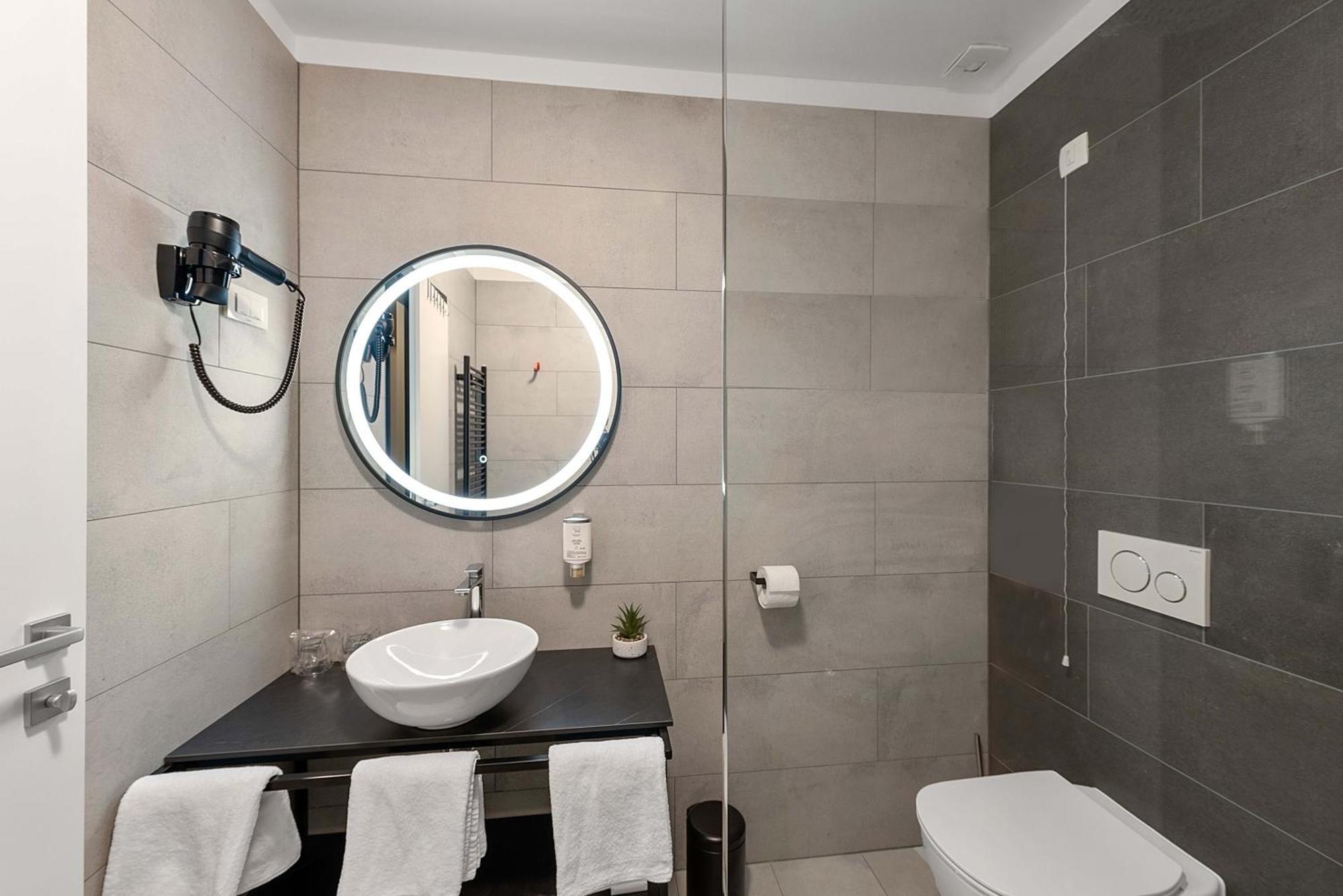 Studio Apartments Lenuzzi زغرب المظهر الخارجي الصورة