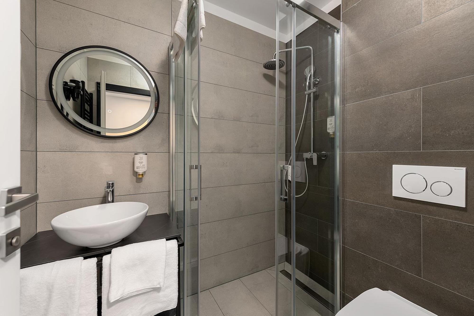 Studio Apartments Lenuzzi زغرب المظهر الخارجي الصورة
